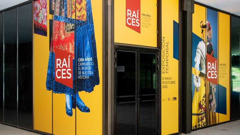 ENTRADA GRUPOS +8 | Raíces. cien años cambiando el patrón de nuestra historia