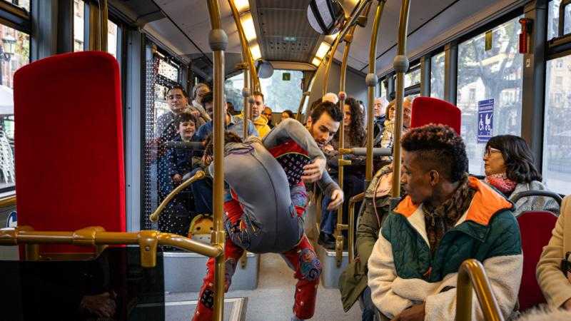 Autobús, línea 13