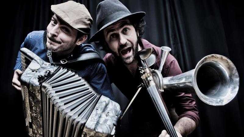 EL MÁGICO PLANETA DE LOS INSTRUMENTOS INSÓLITOS