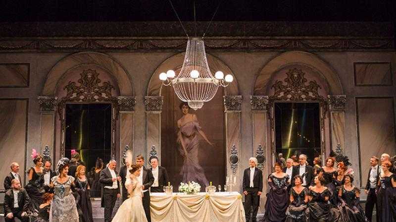 19/11/25 - LA TRAVIATA - 20:30 horas