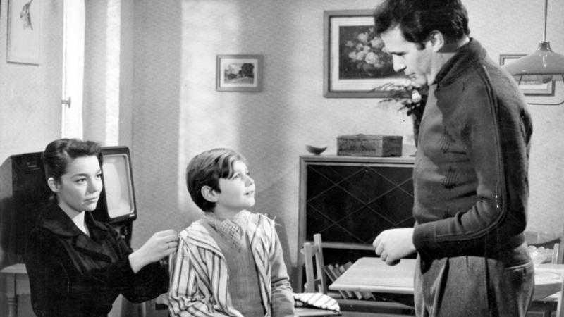 Hay un camino a la derecha (1953)