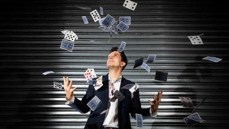 ENSUEÑOS by Jorge Luengo