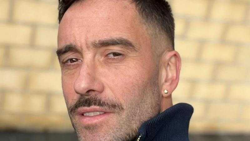 Geltoki: Zuhaitz Gurrutxaga 