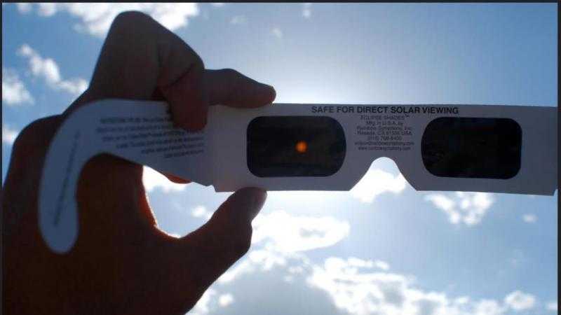 ASTROPAREDES. Gafas de eclipse