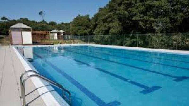 PISCINA MUNICIPAL A SILVA 