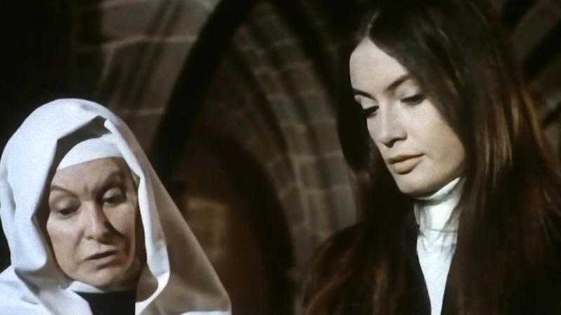 La encadenada (1975)