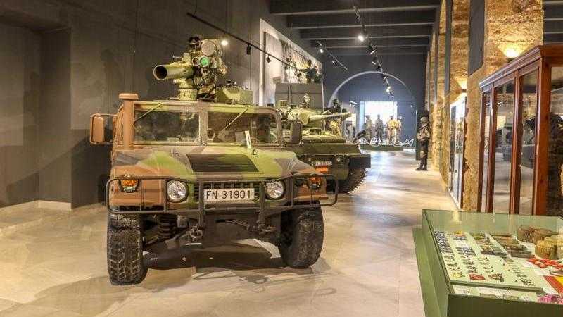Visita a la SALA HISTÓRICA DEL QUARTEL DE BATALLONES			 			