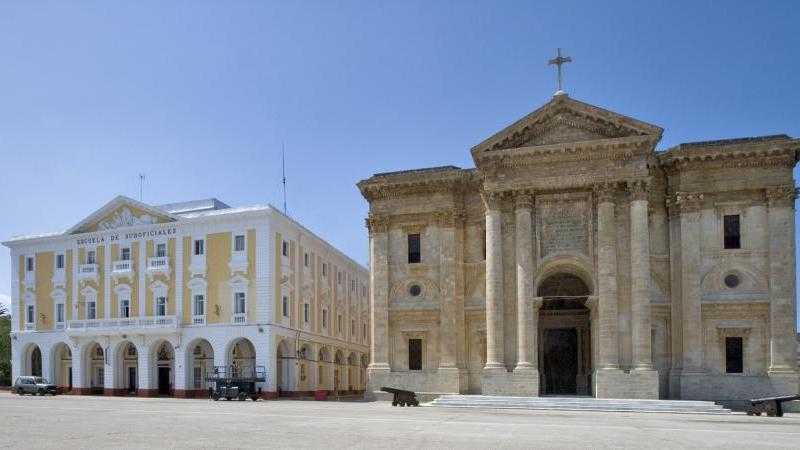 Visita guiada al PANTEÓN DE MARINOS ILUSTRES			 			