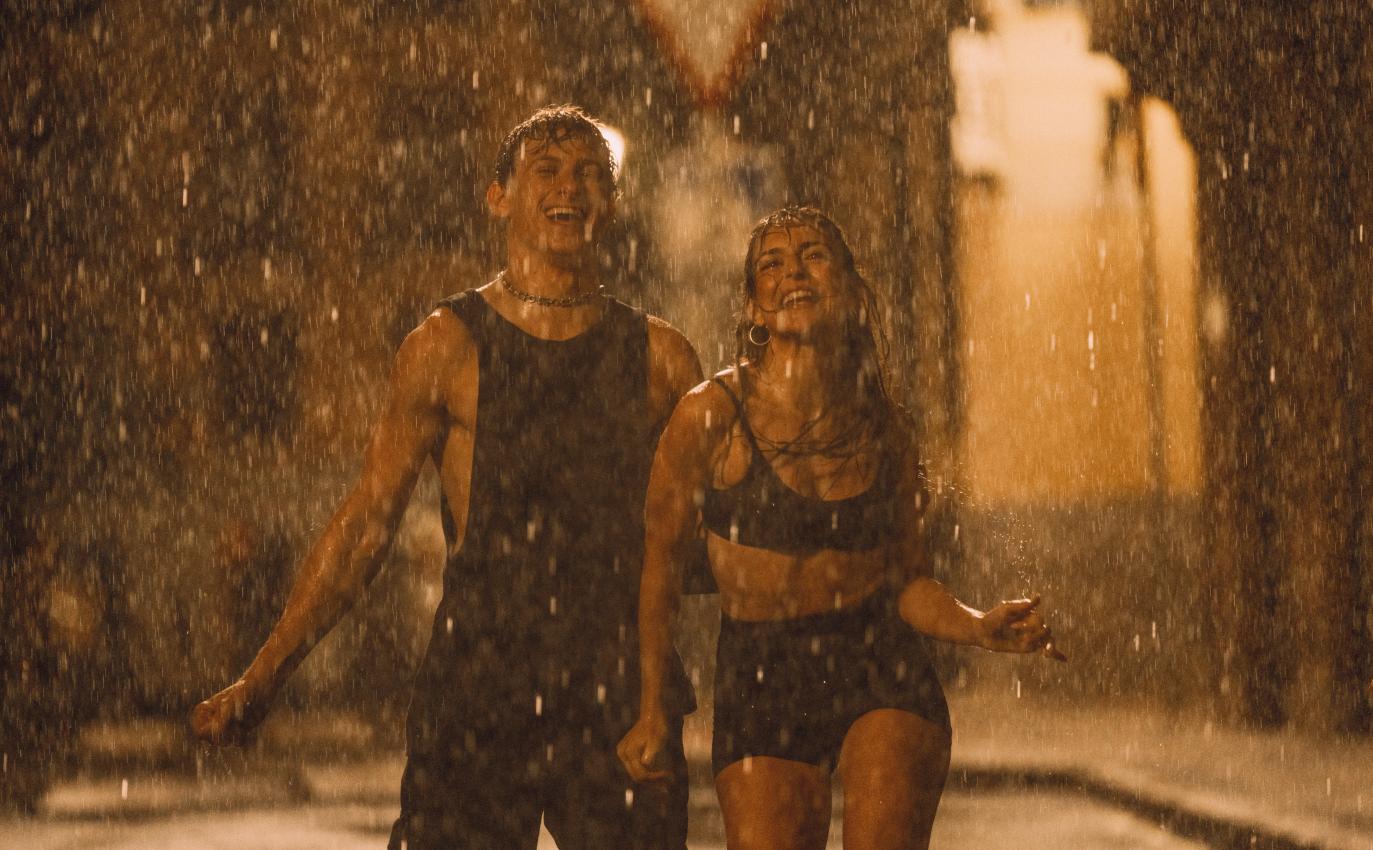 TODOS LOS LADOS DE LA CAMA